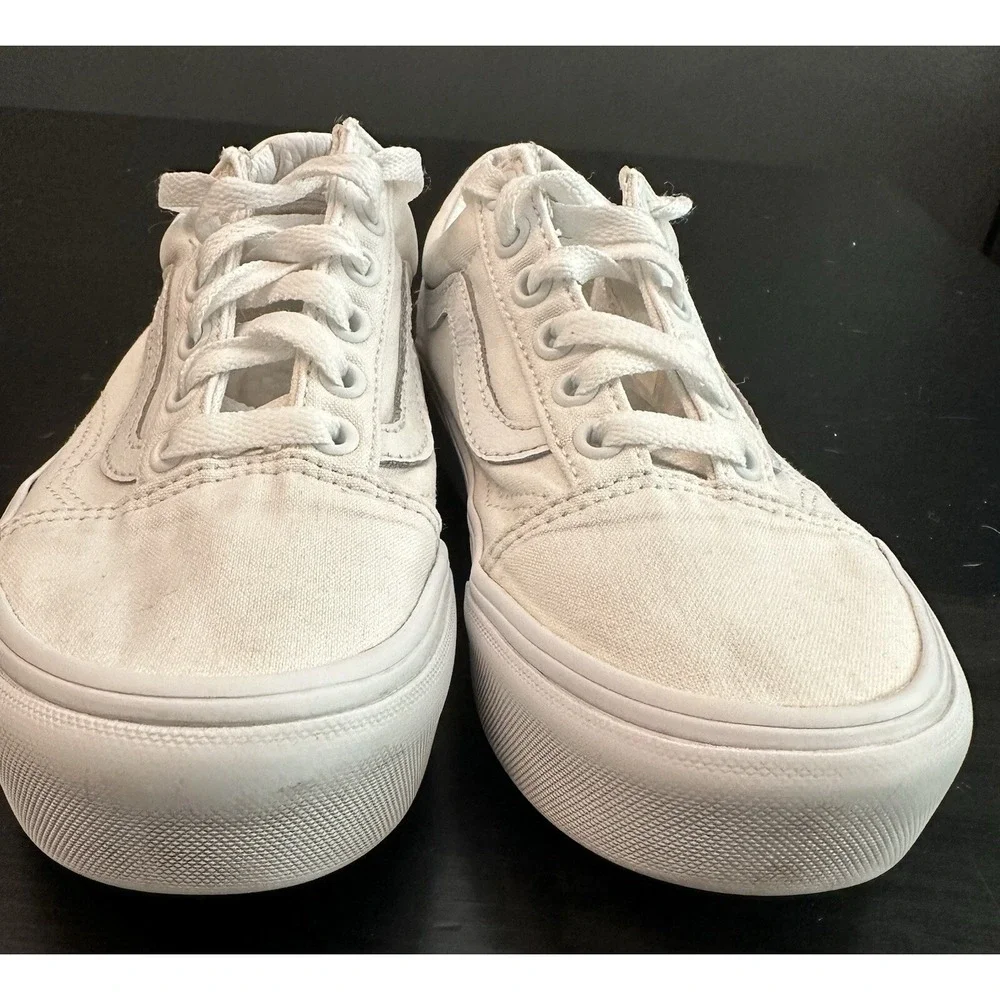 Women's Vans White‎ Platforms Size 6